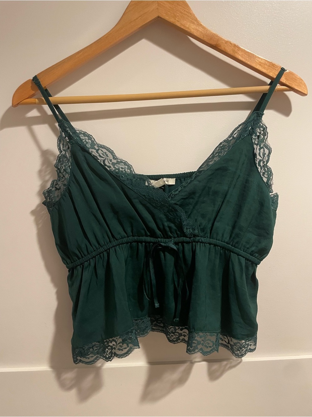 AEO Lace Trim Green Crop Camisole Tank Top